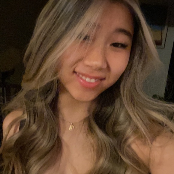 Meet your Posher, Bridgette - Picture 6 of 7